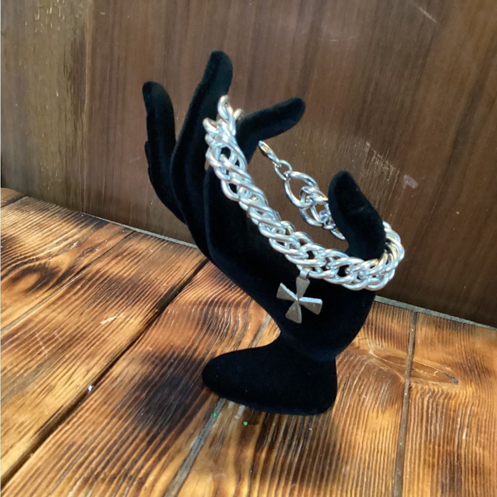 New Handcrafted Bump’s Creations Cross Bracelet